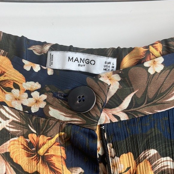 MANGO floral suiting short - Picture 2 of 4